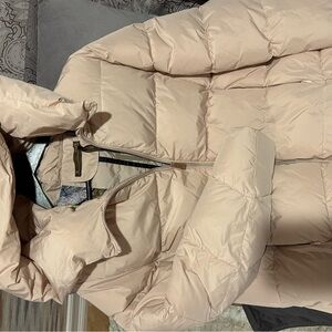 Women's Cream Puffer Jacket